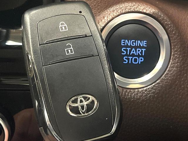 ヤリスクロス Z 純正ナビ パノラミックビューモニター ブラインドスポットモニター トヨタセーフティセンス レーダークルーズ 禁煙車 ハーフレザーシート シートヒーター コーナーセンサー レーンキープ スマートキー(50枚目)