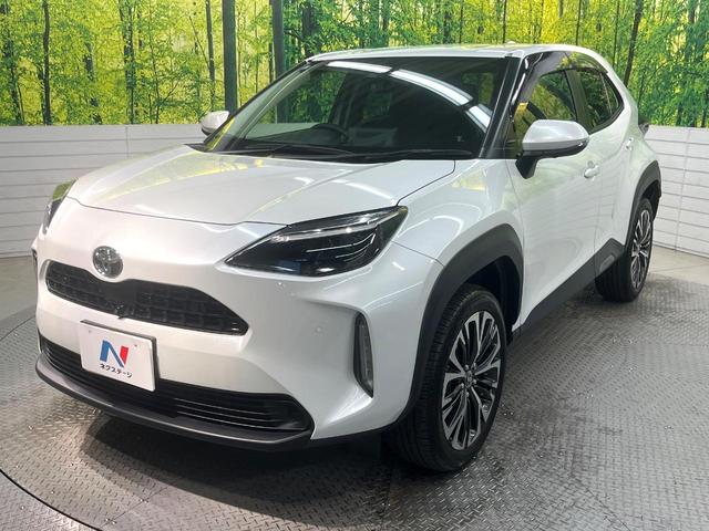 ヤリスクロス Ｚ　純正ナビ　パノラミックビューモニター　セーフティセンス　レーダークルーズ　禁煙車　ブラウン合皮シート　前席シートヒーターパワーシート　レーンキープ　スマートキー　ＬＥＤヘッド　ＥＴＣ（23枚目）