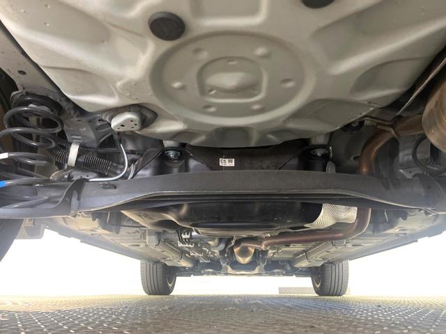 ヤリスクロス Z 純正ナビ パノラミックビューモニター ブラインドスポットモニター ハンズフリーパワーバックドア トヨタセーフティセンス レーダークルーズ 禁煙車 ハーフレザーシート 前席シートヒーター パワーシート(19枚目)