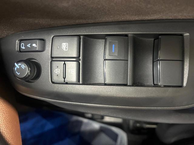 ヤリスクロス Z 純正ナビ パノラミックビューモニター ブラインドスポットモニター ハンズフリーパワーバックドア トヨタセーフティセンス レーダークルーズ 禁煙車 ハーフレザーシート 前席シートヒーター パワーシート(36枚目)