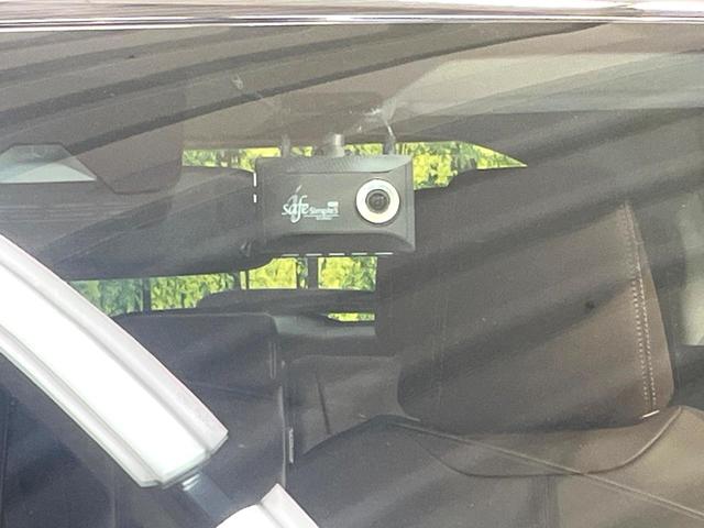 ヤリスクロス ハイブリッドZ 純正ナビ セーフティセンス レーダークルーズ 禁煙車 パノラミックビューモニター パワーバックドア パワーシート シートヒーター クリアランスソナー ドラレコ ハーフレザーシート ETC(7枚目)