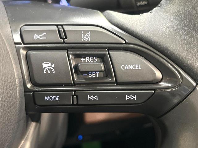 ヤリスクロス ハイブリッドZ 純正ナビ セーフティセンス レーダークルーズ 禁煙車 パノラミックビューモニター パワーバックドア パワーシート シートヒーター クリアランスソナー ドラレコ ハーフレザーシート ETC(39枚目)