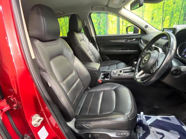 ＣＸ－５ ＸＤ　Ｌパッケージ　純正ナビ　レーダークルーズ　禁煙車　３６０度ビューモニター　ＢＯＳＥサウンドシステム　寒冷地仕様　パワーバックドア　本革シート　全席シートヒーター　パワーシート　クリアランスソナー　ＬＥＤヘッド（8枚目）