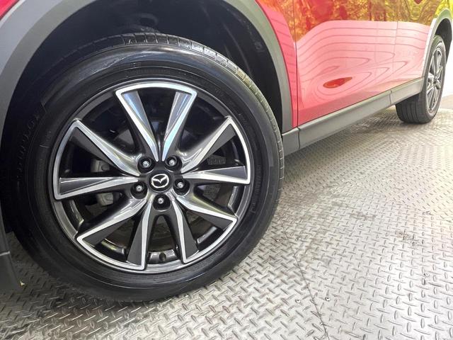 ＣＸ－５ ＸＤ　Ｌパッケージ　純正ナビ　レーダークルーズ　禁煙車　３６０度ビューモニター　ＢＯＳＥサウンドシステム　寒冷地仕様　パワーバックドア　本革シート　全席シートヒーター　パワーシート　クリアランスソナー　ＬＥＤヘッド（13枚目）