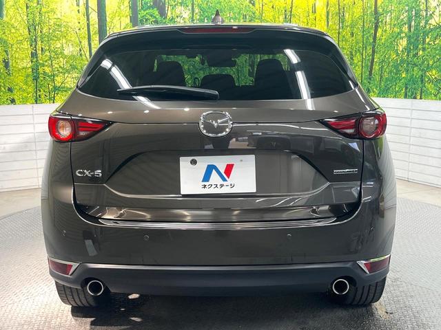 ＣＸ－５ ＸＤ　エクスクルーシブモード　サンルーフ　ＢＯＳＥサウンド　純正１０型ナビ　禁煙車　レーダークルーズ　３６０度ビューモニター　寒冷地仕様　パワーバックドア　革シート　パワーシート　シートベンチレーション　クリアランスソナー（15枚目）