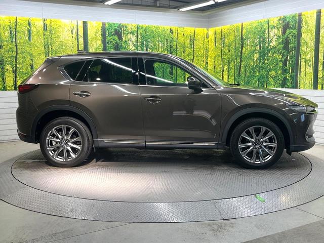 ＣＸ－５ ＸＤ　エクスクルーシブモード　サンルーフ　ＢＯＳＥサウンド　純正１０型ナビ　禁煙車　レーダークルーズ　３６０度ビューモニター　寒冷地仕様　パワーバックドア　革シート　パワーシート　シートベンチレーション　クリアランスソナー（30枚目）