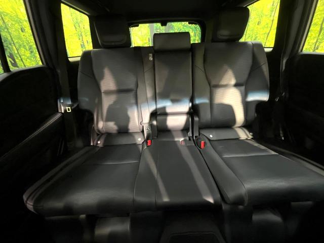 ランドクルーザー２５０ ＶＸ　４ＷＤ　７人乗　ムーンルーフ　純正１２型ナビ　セーフティセンス　レーダークルーズ　パノラミックビューモニター　寒冷地仕様　禁煙車　パワーバックドア　革シート　パワーシート　シートエアコン　スマートキー（34枚目）