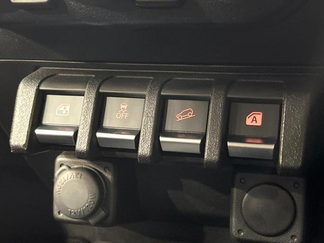 ジムニー XL 4WD 5MT ターボ Panasonic製ナビ 寒冷地仕様 RAYS製アルミホイール 禁煙車 撥水加工シート 前席シートヒーター スマートキー ETC 1オーナー オートライト オートエアコン(32枚目)