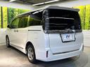 Ｖ　電動スライドドア　純正９型ナビ　後席モニター　バックカメラ　プリクラッシュセーフティ　禁煙車　スマートキー　ＬＥＤヘッド　ＥＴＣ　クルコン　車線逸脱警報　オートマチックハイビーム　先行車発進予告機能（25枚目）