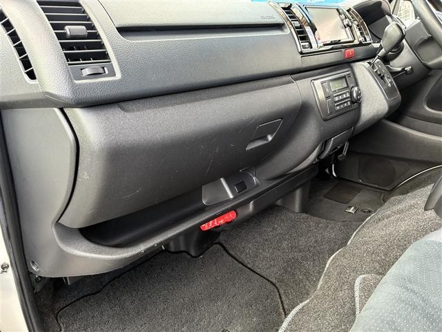 レジアスエースバン スーパーＧＬ　４ＷＤ　フルセグ　メモリーナビ　バックカメラ　衝突被害軽減システム　ＥＴＣ　ワンオーナー　記録簿　ディーゼル（37枚目）