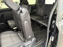 ハイブリッドＺＳ　フルセグ　メモリーナビ　後席モニター　バックカメラ　衝突被害軽減システム　ＥＴＣ　乗車定員７人　３列シート　ワンオーナー　記録簿（32枚目）
