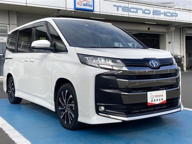 ノア ハイブリッドＳ－Ｚ　フルセグ　バックカメラ　衝突被害軽減システム　ＥＴＣ　ドラレコ　乗車定員７人　３列シート　ワンオーナー　記録簿（3枚目）