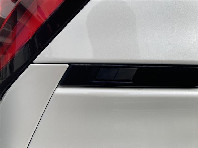 ノア ハイブリッドＳ－Ｚ　フルセグ　バックカメラ　衝突被害軽減システム　ＥＴＣ　ドラレコ　乗車定員７人　３列シート　ワンオーナー　記録簿（18枚目）