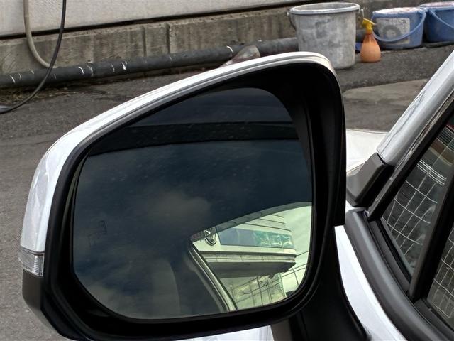 カローラクロス ハイブリッド　Ｚ　サンルーフ　衝突被害軽減システム　記録簿（23枚目）