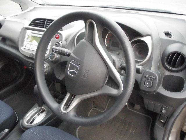 フィット Ｇ（13枚目）