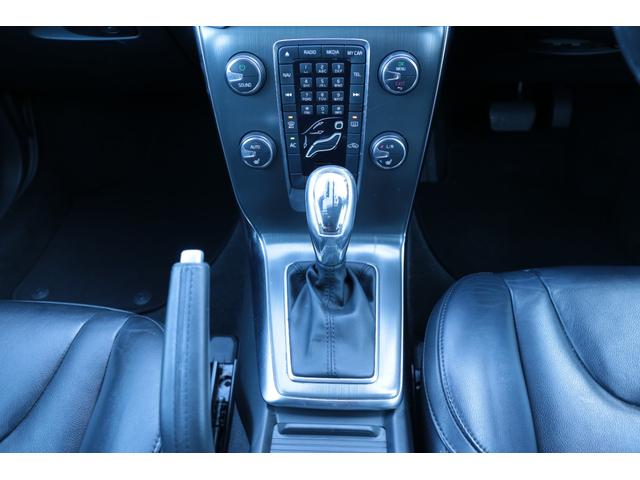 Ｖ４０ Ｔ４　ＳＥ　【メンテナンス済み項目】エンジンマウント　ミッションマウント　ブレーキバキュームホース　クランクシャフトリヤエンドオイルシール　クラッチリペアキット　ＡＴＦ　クーラントホース（11枚目）