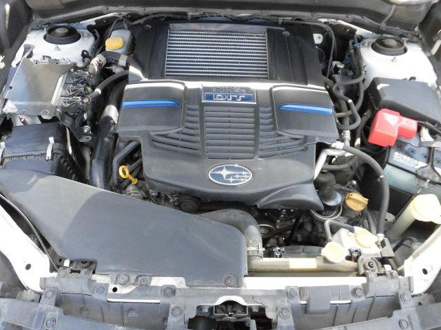 2.0XT アイサイト SDナビ シートヒーター サンルーフ(17枚目)