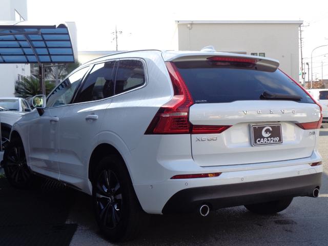 ＸＣ６０ Ｄ４　ＡＷＤ　モーメンタム　シティーセーフティ　ＡＣＣ　レーンキープ　ブラインドスポット　アダプティブＬＥＤ　ナビ　地デジ視聴　ＢＴ接続　ＥＴＣ　全周囲カメラ　シートヒーター　ステアリングヒーター　パワーバックドア　１８ＡＷ（13枚目）