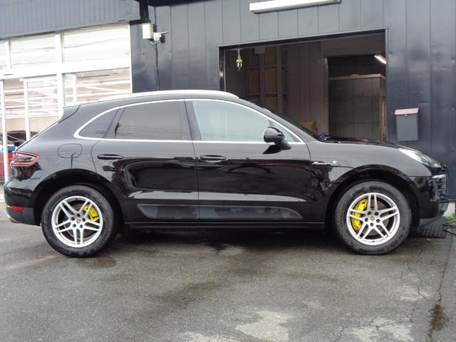 マカン マカンS 純正SDナビ 地デジ BT接続 バックカメラ ETC サイドカメラ パワーバックドア 半革シート パワーシート イエローキャリパー ステアリングスイッチ パドルシフト 純正18インチAW(10枚目)