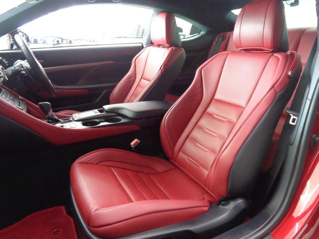 各シート・内装ともにコンディション良好です！ご覧になって頂きたいです！