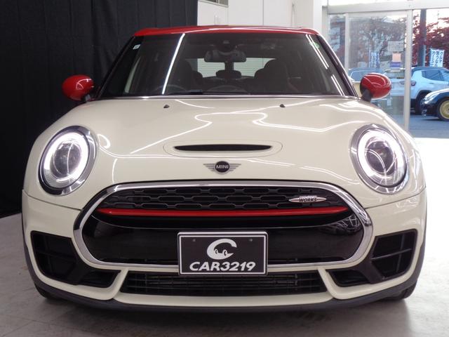 ＭＩＮＩ ジョンクーパーワークス　クラブマン　サンルーフ　インテリジェントセーフティ　ＡＣＣ　ＬＥＤライト　純正ナビ　ＢＴ接続　バックカメラ　ＥＴＣ　ドラレコ　スポーツモード　パドルシフト　アイドリングストップ　シートヒーター　純正１９ＡＷ（6枚目）