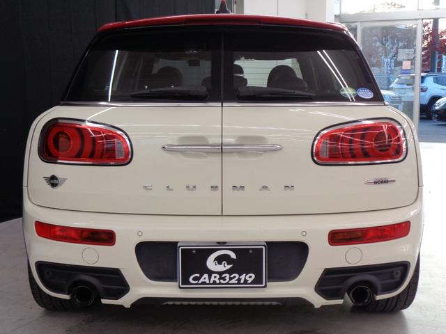 ＭＩＮＩ ジョンクーパーワークス　クラブマン　サンルーフ　インテリジェントセーフティ　ＡＣＣ　ＬＥＤライト　純正ナビ　ＢＴ接続　バックカメラ　ＥＴＣ　ドラレコ　スポーツモード　パドルシフト　アイドリングストップ　シートヒーター　純正１９ＡＷ（7枚目）