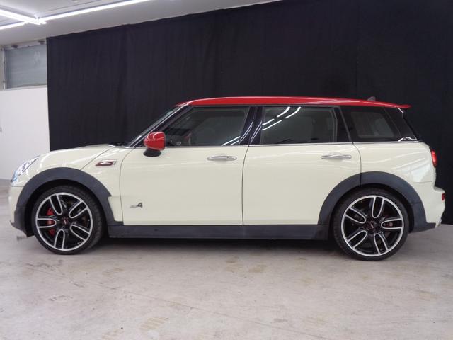 ＭＩＮＩ ジョンクーパーワークス　クラブマン　サンルーフ　インテリジェントセーフティ　ＡＣＣ　ＬＥＤライト　純正ナビ　ＢＴ接続　バックカメラ　ＥＴＣ　ドラレコ　スポーツモード　パドルシフト　アイドリングストップ　シートヒーター　純正１９ＡＷ（11枚目）