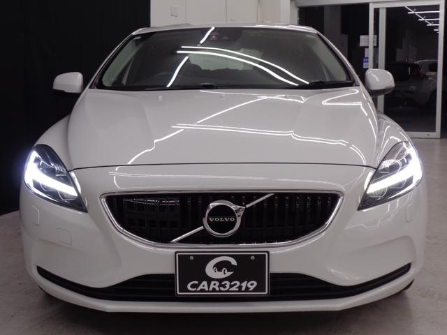 Ｖ４０ Ｄ４　モメンタム　ＡＣＣ　車線逸脱　衝突軽減　ブラインドスポット　ＬＥＤライト　オートハイビーム　純正ナビ　ＢＴ接続　ＥＴＣ　ドラレコ　バックカメラ　パドルシフト　アイドリングストップ　パワーシート　純正１７ＡＷ（6枚目）