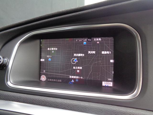 Ｖ４０ Ｄ４　モメンタム　ＡＣＣ　車線逸脱　衝突軽減　ブラインドスポット　ＬＥＤライト　オートハイビーム　純正ナビ　ＢＴ接続　ＥＴＣ　ドラレコ　バックカメラ　パドルシフト　アイドリングストップ　パワーシート　純正１７ＡＷ（17枚目）