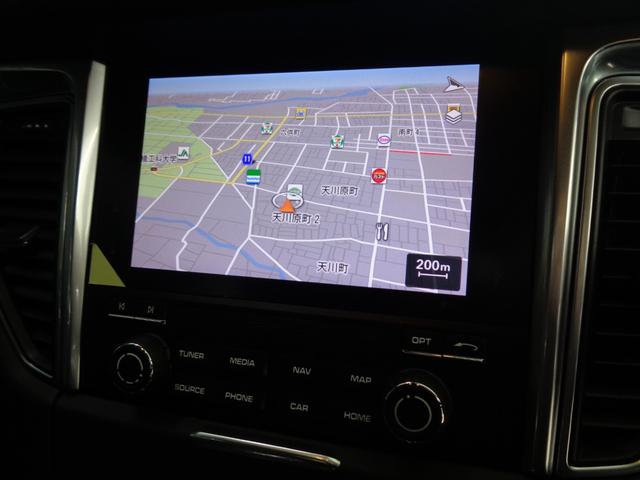 純正ナビ装着車です。