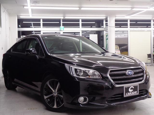 レガシィＢ４ リミテッド　アイサイトｖｅｒ３　ＡＣＣ　レーンキープ　純正ナビ　地デジ　ＢＴ接続　バックカメラ　ＥＴＣ　ブラックレザー　パワーシート　シートヒーター　ＬＥＤライト　アイドリングストップ　純正１８ＡＷ　フォグランプ（8枚目）