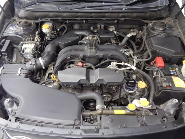 レガシィＢ４ リミテッド　アイサイトｖｅｒ３　ＡＣＣ　レーンキープ　純正ナビ　地デジ　ＢＴ接続　バックカメラ　ＥＴＣ　ブラックレザー　パワーシート　シートヒーター　ＬＥＤライト　アイドリングストップ　純正１８ＡＷ　フォグランプ（35枚目）