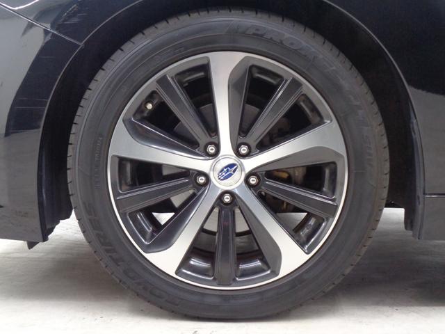 レガシィＢ４ リミテッド　アイサイトｖｅｒ３　ＡＣＣ　レーンキープ　純正ナビ　地デジ　ＢＴ接続　バックカメラ　ＥＴＣ　ブラックレザー　パワーシート　シートヒーター　ＬＥＤライト　アイドリングストップ　純正１８ＡＷ　フォグランプ（40枚目）