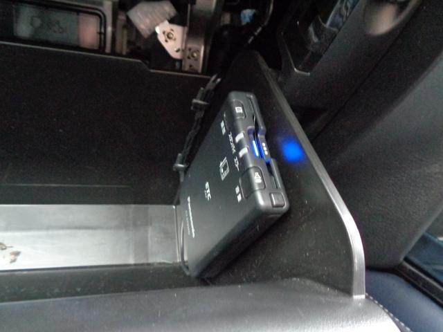 ＣＸ－３０ ２０Ｓ　ＬＥＤライト　ＡＣＣ　ブラインドスポット　衝突軽減ブレーキ　レーンキープ　純正ＳＤナビ　地デジ　バックカメラ　ＢＴ接続　ＥＴＣ　アイドリングストップ　オートハイビーム　ＨＵＤ　純正１６ＡＷ（25枚目）