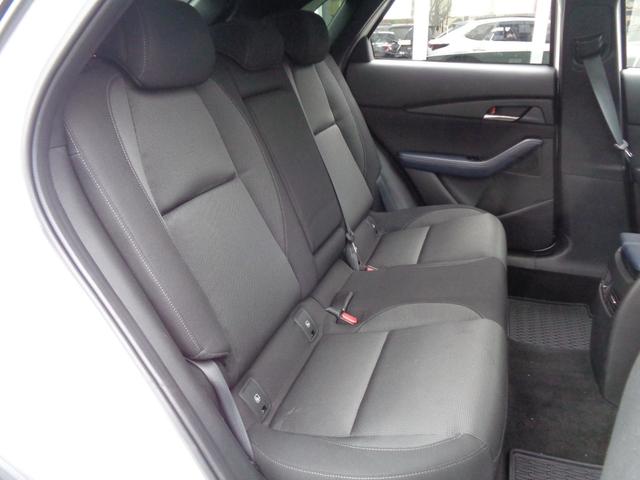 ＣＸ－３０ ２０Ｓ　ＬＥＤライト　ＡＣＣ　ブラインドスポット　衝突軽減ブレーキ　レーンキープ　純正ＳＤナビ　地デジ　バックカメラ　ＢＴ接続　ＥＴＣ　アイドリングストップ　オートハイビーム　ＨＵＤ　純正１６ＡＷ（33枚目）