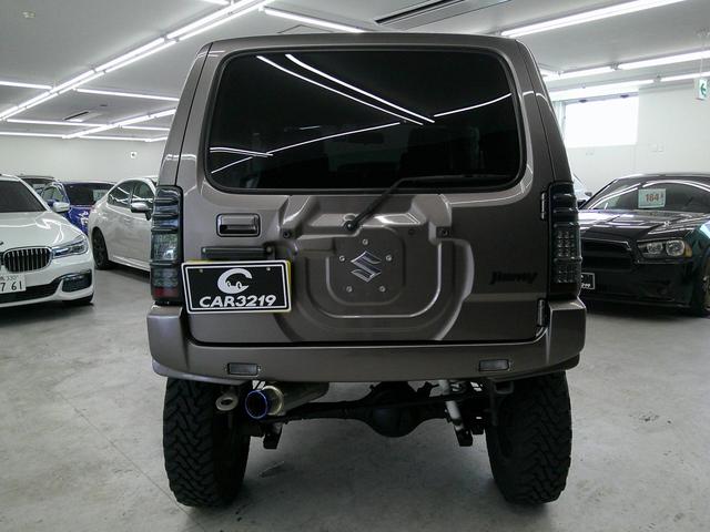 ジムニー クロスアドベンチャー　リフトアップカスタムカー　社外エアロ　社外アルミ　マッドタイヤ　ステッドプレート　ステップガード　社外マフラー　社外テール　シートヒーター　ディスプレイオーディオ　ドラレコ（19枚目）