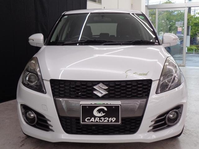 スイフトスポーツ ベースグレード　純正６速　ＨＩＤ　ケンウッドナビ　地デジ　バックカメラ　ＢＴ接続　ＥＴＣ　オートエアコン　プッシュスタート　スマートキー　クルコン　フォグランプ　革調シートカバー　純正１７ＡＷ（6枚目）