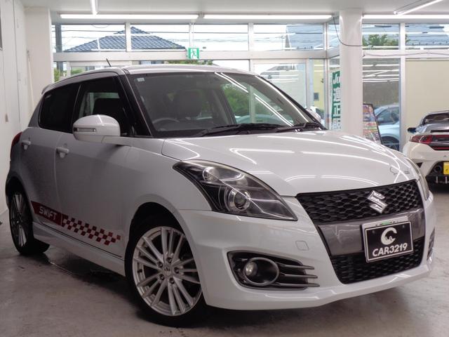 スイフトスポーツ ベースグレード　純正６速　ＨＩＤ　ケンウッドナビ　地デジ　バックカメラ　ＢＴ接続　ＥＴＣ　オートエアコン　プッシュスタート　スマートキー　クルコン　フォグランプ　革調シートカバー　純正１７ＡＷ（8枚目）