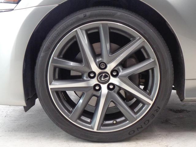 ＧＳ ＧＳ３００ｈ　Ｆスポーツ　マークレビンソン　３眼ＬＥＤ　ＳＤナビ　地デジ　ＢＴ接続　ＥＴＣ　バックカメラ　レーンキープ　ＢＳＭ　ＡＣＣ　シートヒーター　ベンチレーション　ステアリングヒーター　パドルシフト　純正１９ＡＷ（42枚目）