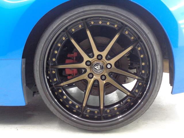 フェアレディZ ベースグレード ローダウン 純正6速 VERZ20AW 純正ナビ 地デジ BT接続 ETC バックカメラ M/S HIDライト オートエアコン スマートキー プッシュスタート ルマンブルー MOMOステア(31枚目)