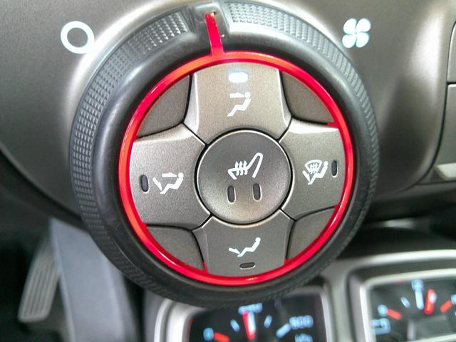 シボレーカマロ ＳＳ　ＲＳ　ディーラー車　Ｖ８　サンルーフ　社外マフラー　社外アルミ　車高調　ブレンボキャリパー　黒革シート　シートヒーター　パワーシート　ドラレコ　ボストンプレミアムサウンド　クルコン　ＥＴＣ（15枚目）