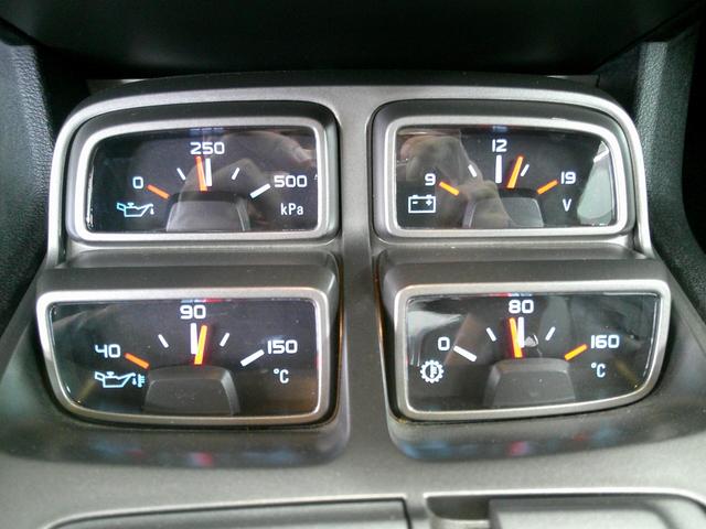 シボレーカマロ ＳＳ　ＲＳ　ディーラー車　Ｖ８　サンルーフ　社外マフラー　社外アルミ　車高調　ブレンボキャリパー　黒革シート　シートヒーター　パワーシート　ドラレコ　ボストンプレミアムサウンド　クルコン　ＥＴＣ（20枚目）