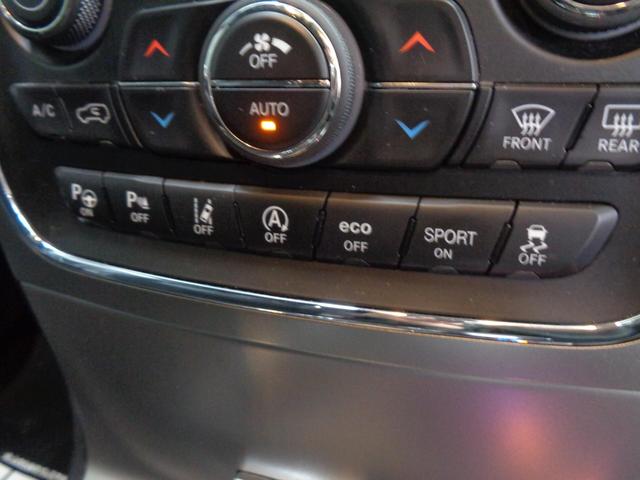 ジープ・グランドチェロキー トレイルホーク　１オーナー　ＡＣＣ　レーンキープ　ＢＳＭ　純正ナビ　地デジ　ＢＴ接続　バックカメラ　サイド＆フロントカメラ　後席モニター　シートヒーター＆ベンチレーション　エアサス　モード切替　パワーシート（16枚目）