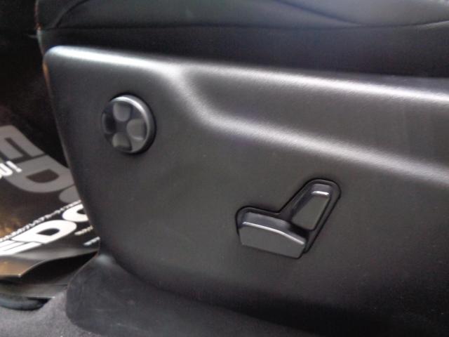 ジープ・グランドチェロキー トレイルホーク　１オーナー　ＡＣＣ　レーンキープ　ＢＳＭ　純正ナビ　地デジ　ＢＴ接続　バックカメラ　サイド＆フロントカメラ　後席モニター　シートヒーター＆ベンチレーション　エアサス　モード切替　パワーシート（35枚目）