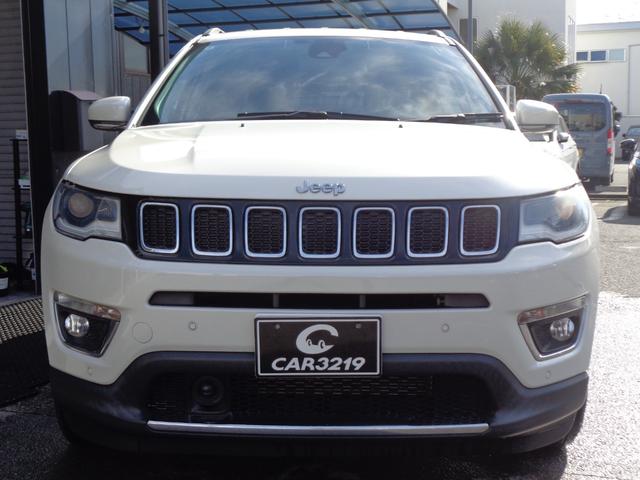 ジープ・コンパス リミテッド　アイドリングストップ　ＡＣＣ　レーンキープ　ブラインドスポット　パワーバックドア　純正ナビ　地デジ　ＢＴ接続　バックカメラ　ＥＴＣ　パークアシスト　４ＷＤ切替　シートヒーター　純正１６ＡＷ（6枚目）