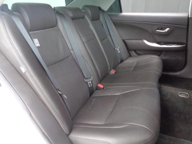 クラウン アスリート　ＢＬＡＣＫＰＥＡＲＬエアロ　ＡＭＥ１８ＡＷ　純正ＨＤＤナビ　地デジ　ＢＴ接続　バックカメラ　サイドカメラ　ＥＴＣ　ドラレコ　シートヒーター　ベンチレーション　クルコン　ＨＩＤ　パワーシート　黒革シート（33枚目）