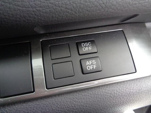 アテンザスポーツ ２５Ｚ　エアロパーツ　ＨＫＳマフラー　純正６速ＭＴ　ＢＯＳＥサウンド　ＨＤＤナビ　地デジ　バックカメラ　ドラレコ　ＥＴＣ　クルコン　パワーシート　ハーフレザー　ＨＩＤ　フォグランプ　ＤＳＣ　社外１８ＡＷ（20枚目）