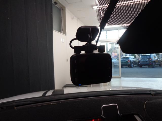 アテンザスポーツ ２５Ｚ　エアロパーツ　ＨＫＳマフラー　純正６速ＭＴ　ＢＯＳＥサウンド　ＨＤＤナビ　地デジ　バックカメラ　ドラレコ　ＥＴＣ　クルコン　パワーシート　ハーフレザー　ＨＩＤ　フォグランプ　ＤＳＣ　社外１８ＡＷ（23枚目）