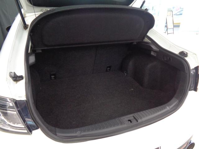 アテンザスポーツ ２５Ｚ　エアロパーツ　ＨＫＳマフラー　純正６速ＭＴ　ＢＯＳＥサウンド　ＨＤＤナビ　地デジ　バックカメラ　ドラレコ　ＥＴＣ　クルコン　パワーシート　ハーフレザー　ＨＩＤ　フォグランプ　ＤＳＣ　社外１８ＡＷ（35枚目）