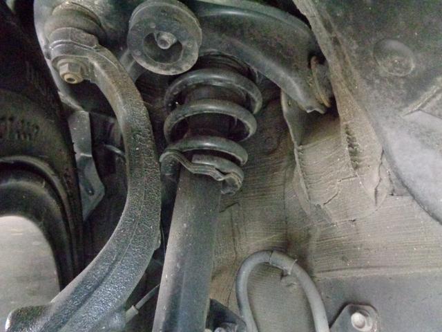 アテンザスポーツ ２５Ｚ　エアロパーツ　ＨＫＳマフラー　純正６速ＭＴ　ＢＯＳＥサウンド　ＨＤＤナビ　地デジ　バックカメラ　ドラレコ　ＥＴＣ　クルコン　パワーシート　ハーフレザー　ＨＩＤ　フォグランプ　ＤＳＣ　社外１８ＡＷ（39枚目）